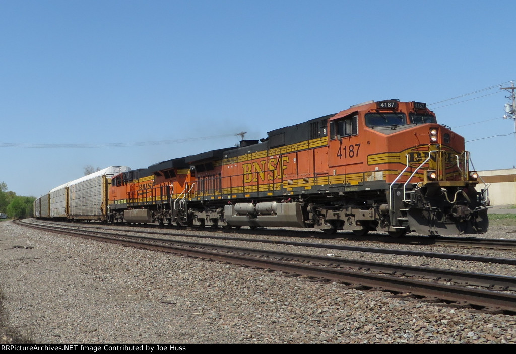 BNSF 4187 East